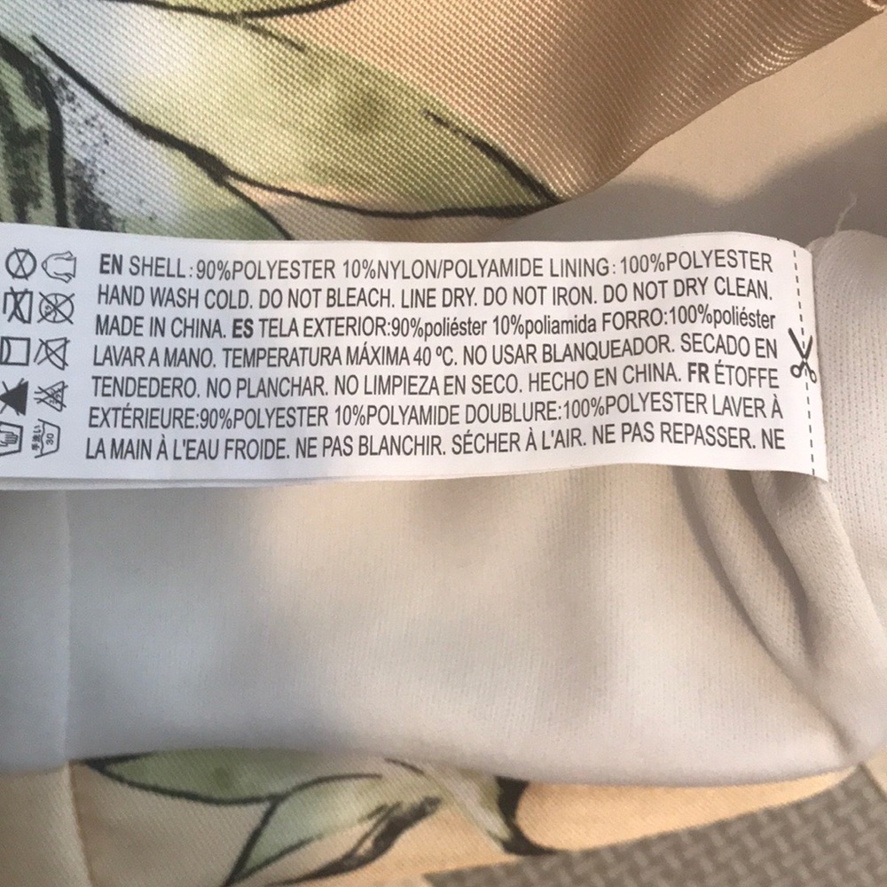 F21 Yellow Crop Top - Picture 4 of 4